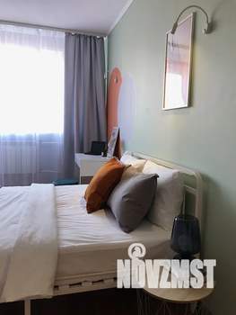 1-к квартира, посуточно, 34м2, 3/5 этаж