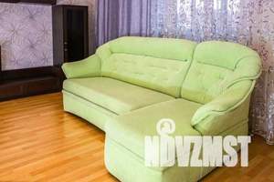 2-к квартира, посуточно, 67м2, 1/1 этаж