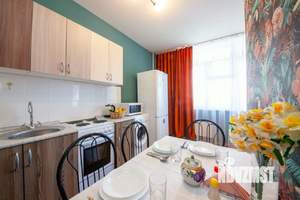 1-к квартира, посуточно, 40м2, 1/1 этаж