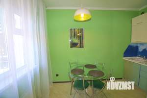 1-к квартира, посуточно, 51м2, 6/10 этаж