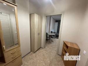 Студия квартира, посуточно, 32м2, 13/25 этаж