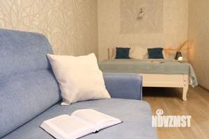 1-к квартира, посуточно, 34м2, 7/10 этаж