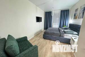 1-к квартира, посуточно, 40м2, 13/26 этаж