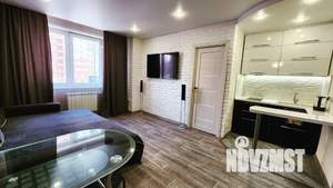 2-к квартира, посуточно, 38м2, 3/16 этаж