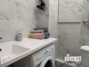 Студия квартира, посуточно, 34м2, 17/19 этаж