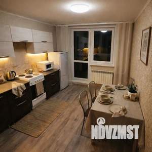 1-к квартира, посуточно, 40м2, 3/19 этаж