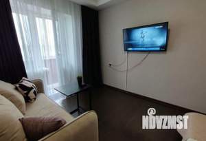 Студия квартира, посуточно, 32м2, 10/10 этаж