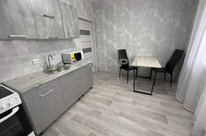 1-к квартира, на длительный срок, 40м2, 8/24 этаж