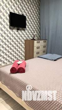 Студия квартира, посуточно, 37м2, 9/18 этаж