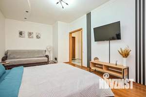 1-к квартира, посуточно, 35м2, 1/1 этаж