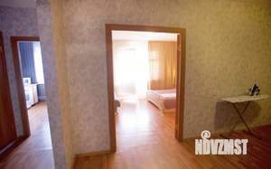1-к квартира, посуточно, 54м2, 1/1 этаж