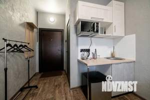 1-к квартира, посуточно, 18м2, 1/1 этаж