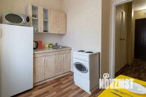 1-к квартира, посуточно, 38м2, 3/9 этаж