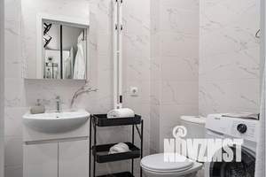 2-к квартира, посуточно, 37м2, 4/17 этаж