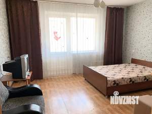 1-к квартира, посуточно, 40м2, 4/10 этаж