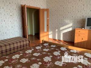 1-к квартира, посуточно, 35м2, 8/10 этаж