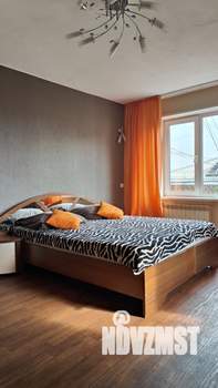 1-к квартира, посуточно, 35м2, 6/9 этаж