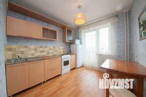 1-к квартира, посуточно, 37м2, 6/10 этаж