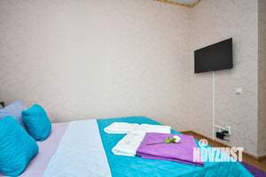 1-к квартира, посуточно, 35м2, 21/26 этаж