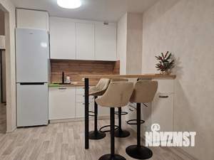 Студия квартира, посуточно, 36м2, 1/18 этаж