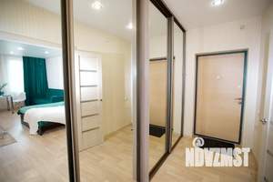 Студия квартира, посуточно, 35м2, 2/10 этаж