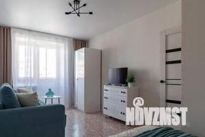 1-к квартира, посуточно, 42м2, 8/10 этаж