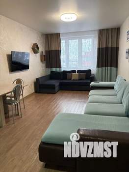 2-к квартира, посуточно, 50м2, 19/19 этаж