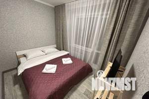 2-к квартира, посуточно, 40м2, 7/9 этаж