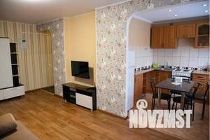 2-к квартира, посуточно, 40м2, 3/5 этаж