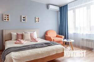 Студия квартира, посуточно, 41м2, 13/24 этаж