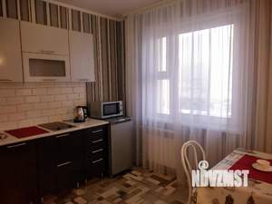 Студия квартира, посуточно, 35м2, 4/9 этаж