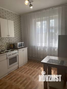 1-к квартира, посуточно, 42м2, 5/10 этаж