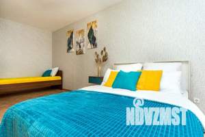 1-к квартира, посуточно, 35м2, 3/18 этаж