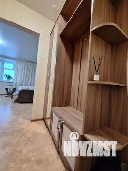 Студия квартира, посуточно, 30м2, 17/18 этаж