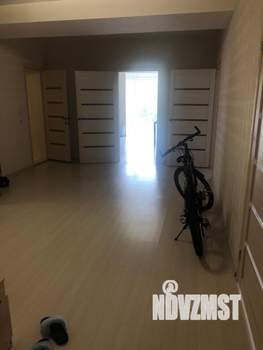 4-к квартира, на длительный срок, 136м2, 10/17 этаж