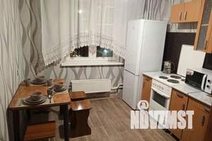 1-к квартира, посуточно, 40м2, 8/10 этаж