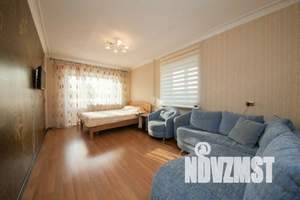1-к квартира, посуточно, 34м2, 4/5 этаж