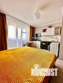 1-к квартира, посуточно, 35м2, 9/14 этаж