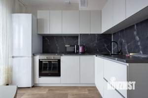 1-к квартира, посуточно, 62м2, 1/1 этаж