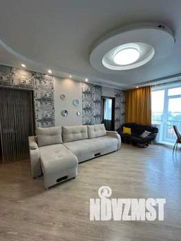 1-к квартира, посуточно, 56м2, 1/1 этаж