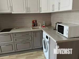 1-к квартира, посуточно, 50м2, 1/1 этаж