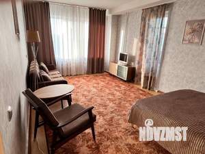 1-к квартира, посуточно, 38м2, 8/9 этаж