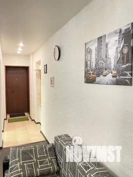 Студия квартира, посуточно, 42м2, 1/5 этаж