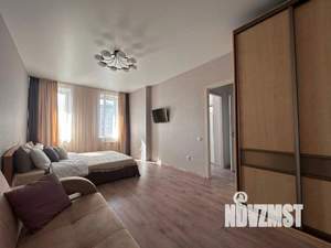 1-к квартира, посуточно, 42м2, 1/1 этаж