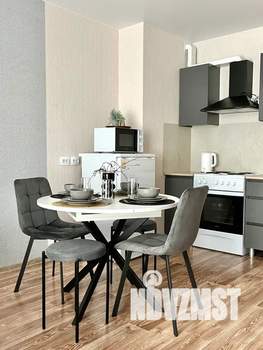 1-к квартира, посуточно, 38м2, 2/17 этаж