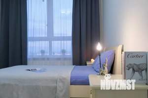 1-к квартира, посуточно, 42м2, 1/24 этаж