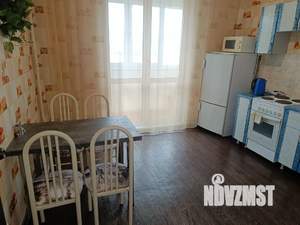 1-к квартира, посуточно, 42м2, 5/10 этаж