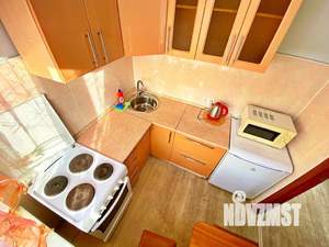 1-к квартира, посуточно, 35м2, 3/5 этаж