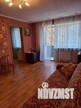 3-к квартира, на длительный срок, 56м2, 2/5 этаж