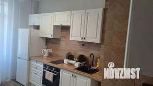 1-к квартира, посуточно, 37м2, 10/22 этаж